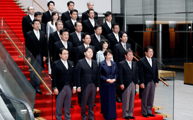 皇冠代理註冊_组建新内阁 召开记者会 日本新首相将如何“破局”皇冠代理註冊？