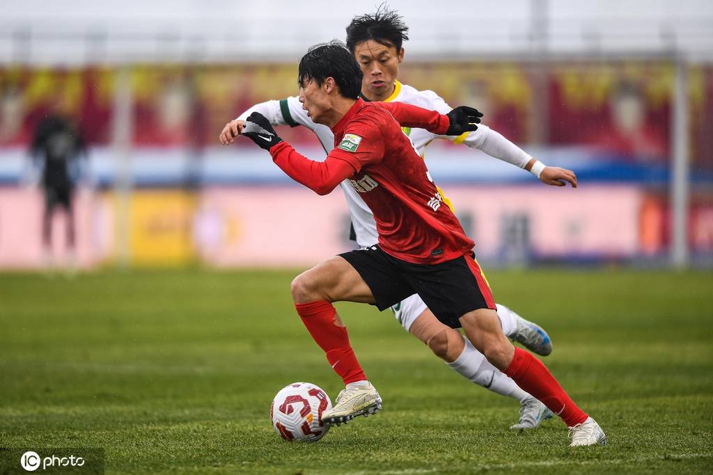 皇冠信用盘申请条件
_中超-塞鸟反戈法比奥梅开二度 亚泰0-4国安保级希望渺茫