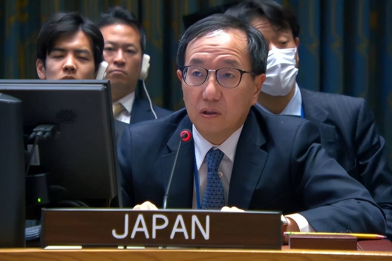 世界杯足球
_“敌国条款”过时?日本代表在安理会慌忙辩解世界杯足球
,但话术里全是漏洞